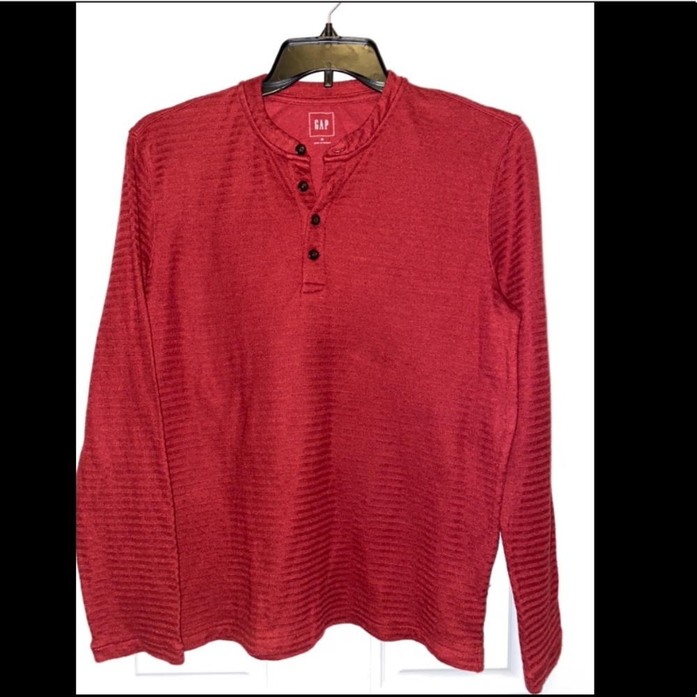 GAP Sweater - Men’s Medium